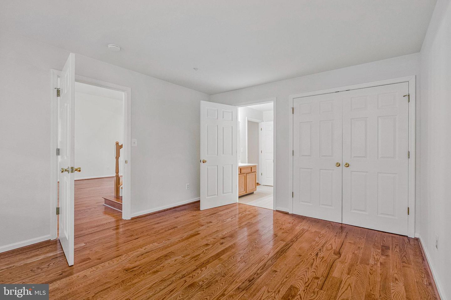 20395 BRIGHTCREST TER, ASHBURN, Virginia 20147, 2 Bedrooms Bedrooms, ,2 BathroomsBathrooms,Residential,For sale,20395 BRIGHTCREST TER,VALO2104370 MLS # VALO2104370