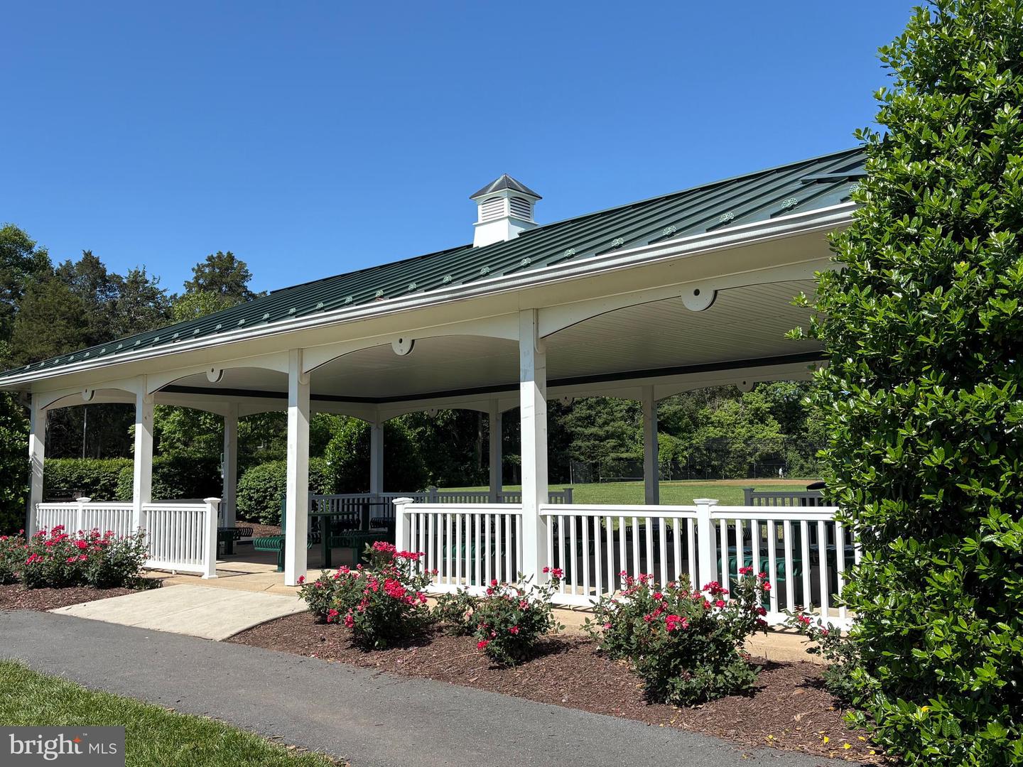20395 BRIGHTCREST TER, ASHBURN, Virginia 20147, 2 Bedrooms Bedrooms, ,2 BathroomsBathrooms,Residential,For sale,20395 BRIGHTCREST TER,VALO2104370 MLS # VALO2104370
