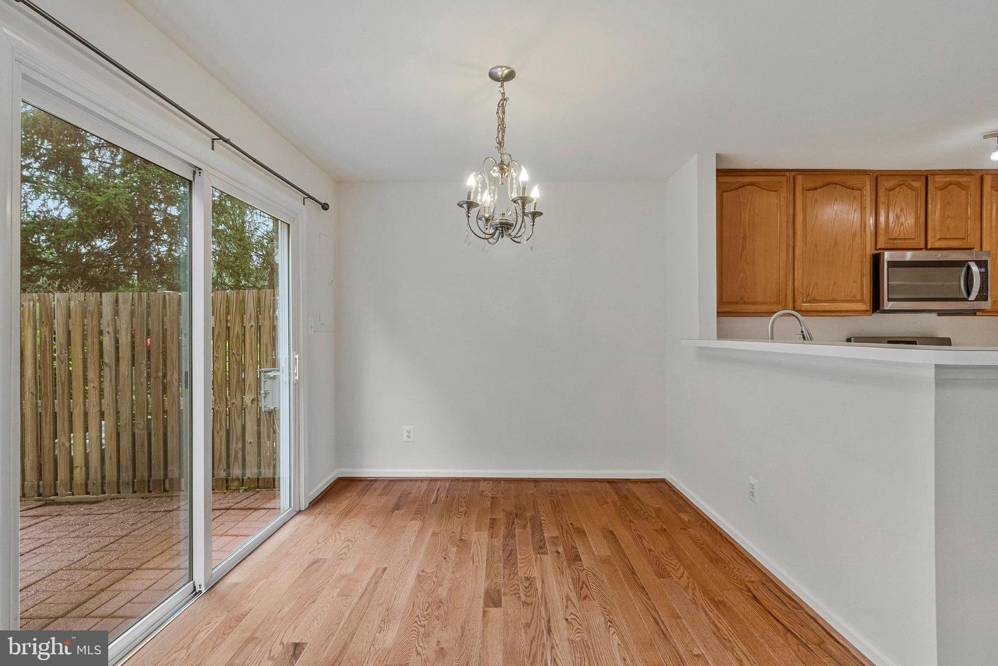 20395 BRIGHTCREST TER, ASHBURN, Virginia 20147, 2 Bedrooms Bedrooms, ,2 BathroomsBathrooms,Residential,For sale,20395 BRIGHTCREST TER,VALO2104370 MLS # VALO2104370