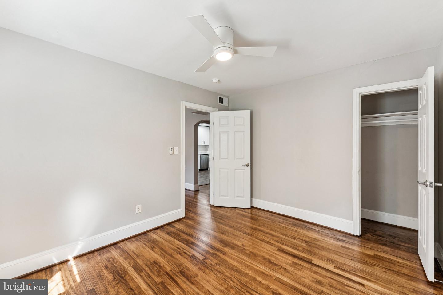 2153 N TAYLOR ST, ARLINGTON, Virginia 22207, 4 Bedrooms Bedrooms, ,2 BathroomsBathrooms,Residential,For sale,2153 N TAYLOR ST,VAAR2062438 MLS # VAAR2062438