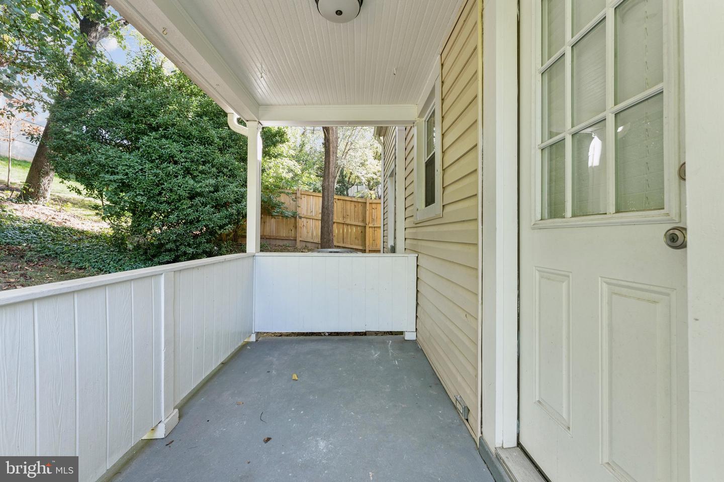 2153 N TAYLOR ST, ARLINGTON, Virginia 22207, 4 Bedrooms Bedrooms, ,2 BathroomsBathrooms,Residential,For sale,2153 N TAYLOR ST,VAAR2062438 MLS # VAAR2062438