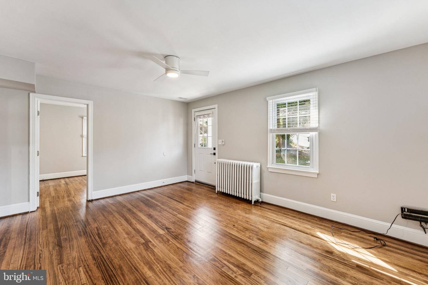 2153 N TAYLOR ST, ARLINGTON, Virginia 22207, 4 Bedrooms Bedrooms, ,2 BathroomsBathrooms,Residential,For sale,2153 N TAYLOR ST,VAAR2062438 MLS # VAAR2062438