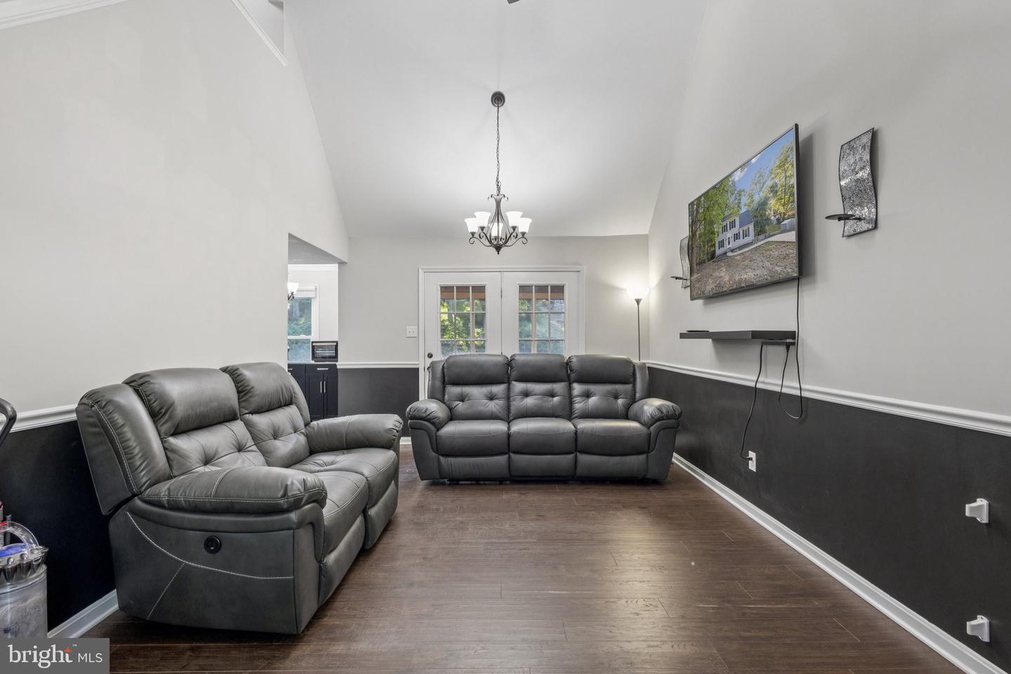 11 ROSEWOOD ST, FREDERICKSBURG, Virginia 22405, 4 Bedrooms Bedrooms, ,3 BathroomsBathrooms,Residential,For sale,11 ROSEWOOD ST,VAST2042038 MLS # VAST2042038