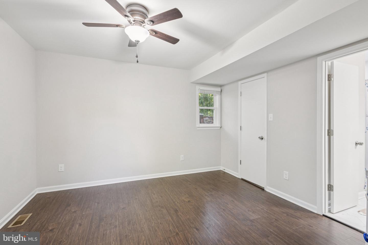 11 ROSEWOOD ST, FREDERICKSBURG, Virginia 22405, 4 Bedrooms Bedrooms, ,3 BathroomsBathrooms,Residential,For sale,11 ROSEWOOD ST,VAST2042038 MLS # VAST2042038