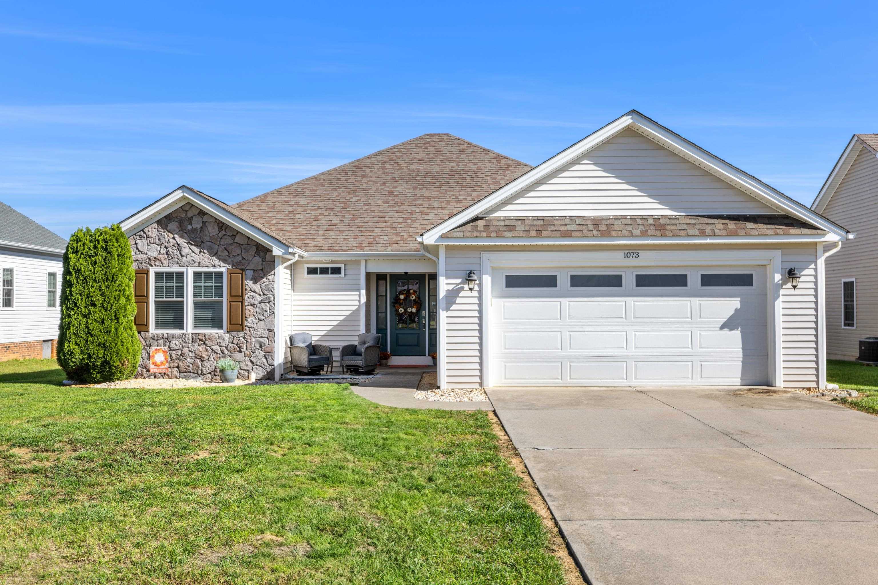 1073 PENDLETON DR, WAYNESBORO, Virginia 22980, 3 Bedrooms Bedrooms, ,2 BathroomsBathrooms,Residential,1073 PENDLETON DR,669884 MLS # 669884