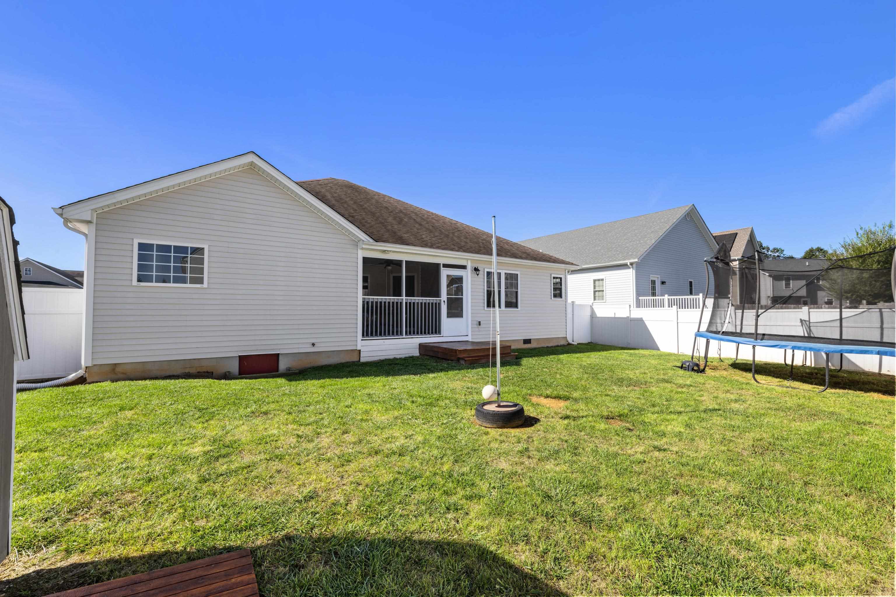 1073 PENDLETON DR, WAYNESBORO, Virginia 22980, 3 Bedrooms Bedrooms, ,2 BathroomsBathrooms,Residential,1073 PENDLETON DR,669884 MLS # 669884