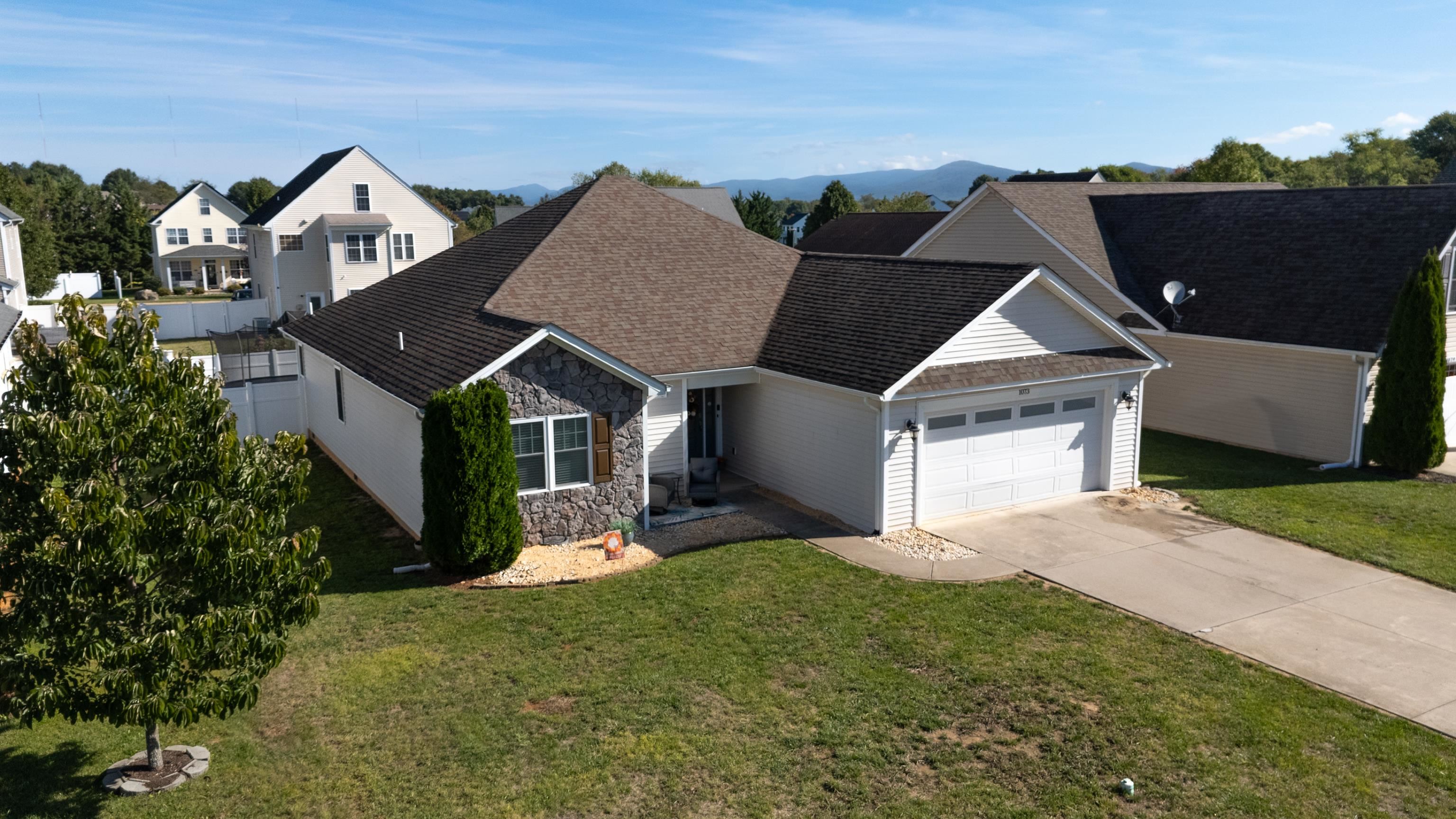 1073 PENDLETON DR, WAYNESBORO, Virginia 22980, 3 Bedrooms Bedrooms, ,2 BathroomsBathrooms,Residential,1073 PENDLETON DR,669884 MLS # 669884