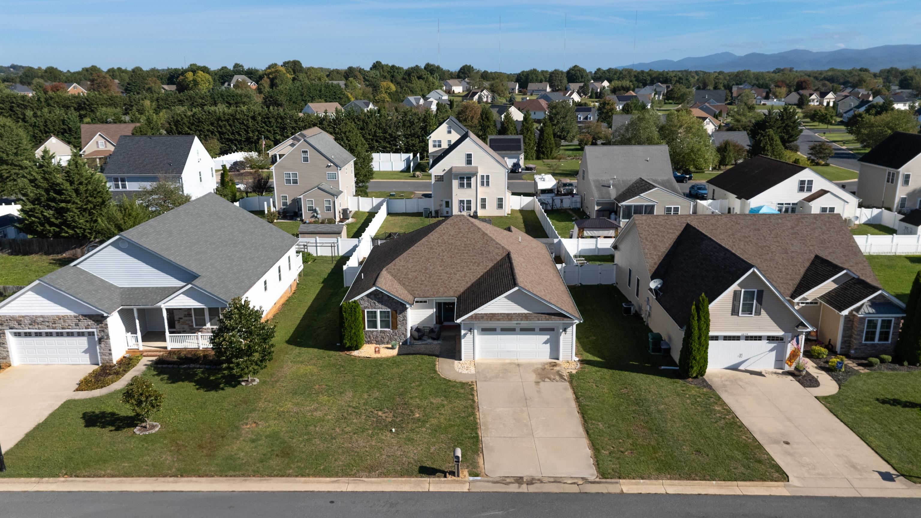 1073 PENDLETON DR, WAYNESBORO, Virginia 22980, 3 Bedrooms Bedrooms, ,2 BathroomsBathrooms,Residential,1073 PENDLETON DR,669884 MLS # 669884