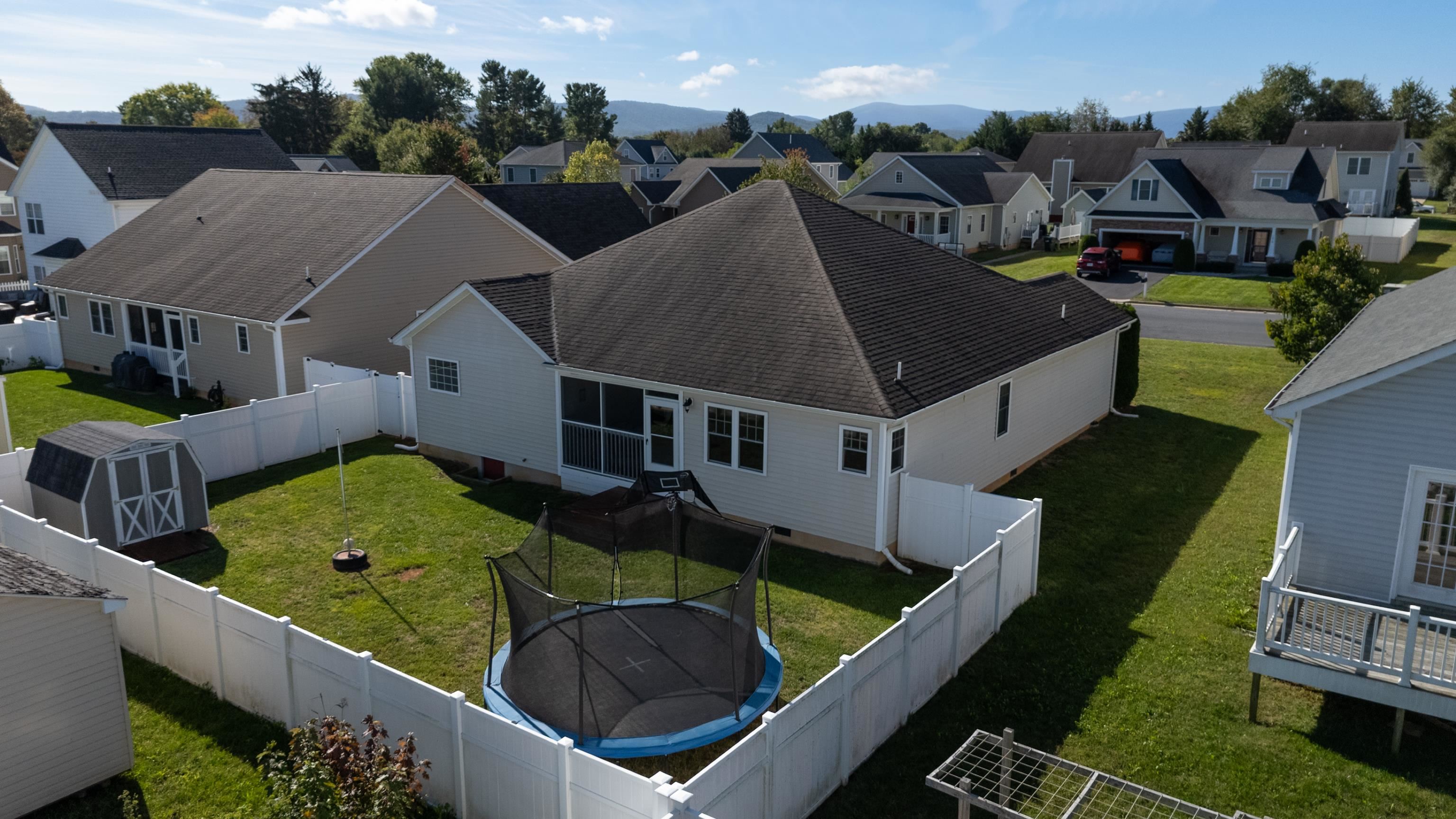 1073 PENDLETON DR, WAYNESBORO, Virginia 22980, 3 Bedrooms Bedrooms, ,2 BathroomsBathrooms,Residential,1073 PENDLETON DR,669884 MLS # 669884