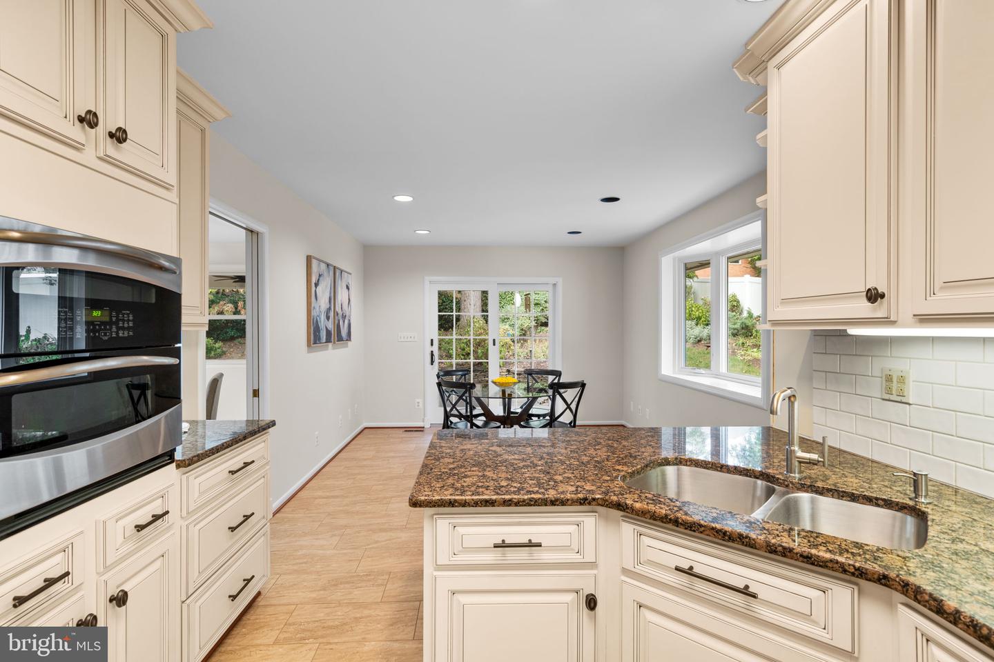 7426 TOWER ST, FALLS CHURCH, Virginia 22046, 4 Bedrooms Bedrooms, ,3 BathroomsBathrooms,Residential,For sale,7426 TOWER ST,VAFX2263222 MLS # VAFX2263222