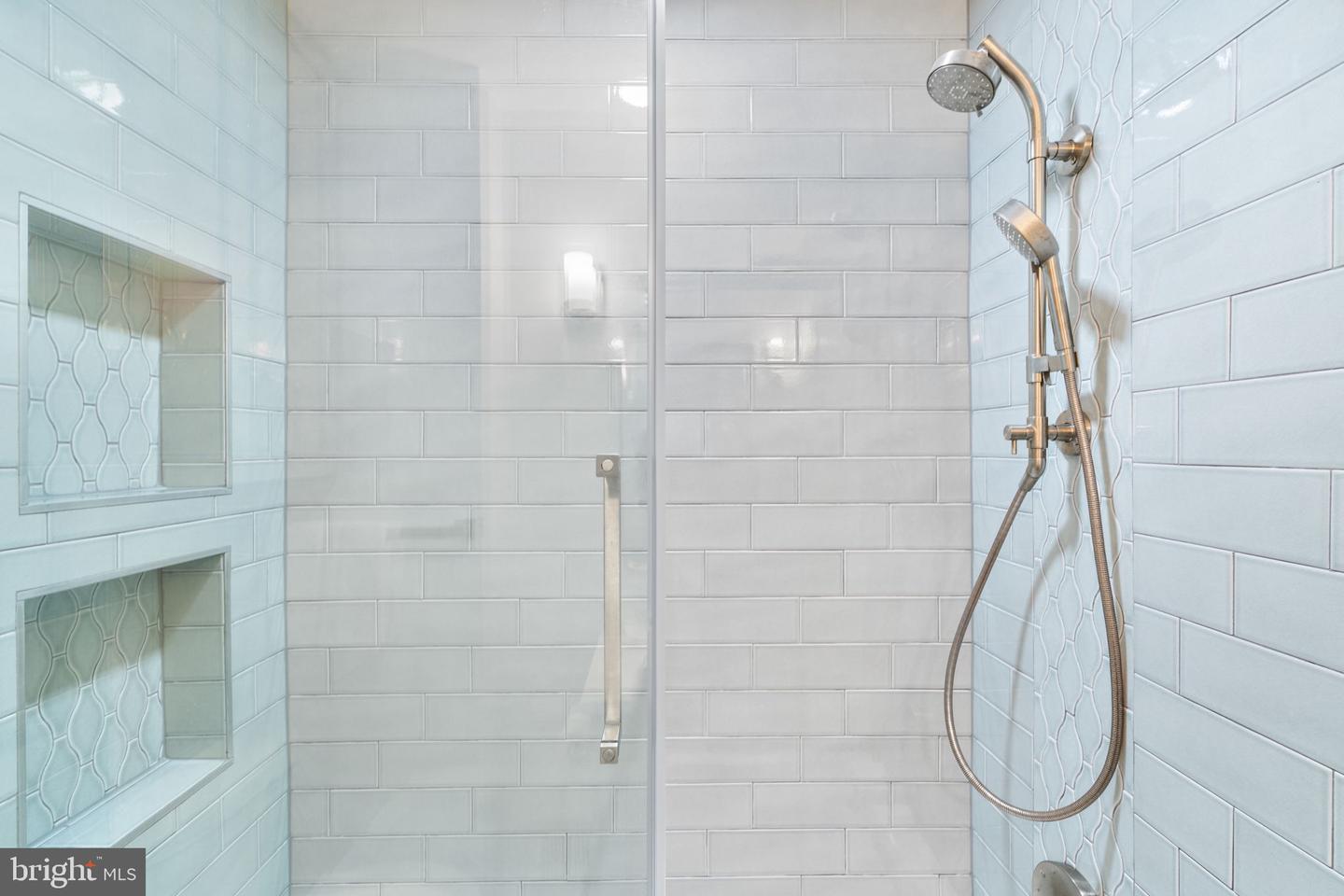 7426 TOWER ST, FALLS CHURCH, Virginia 22046, 4 Bedrooms Bedrooms, ,3 BathroomsBathrooms,Residential,For sale,7426 TOWER ST,VAFX2263222 MLS # VAFX2263222