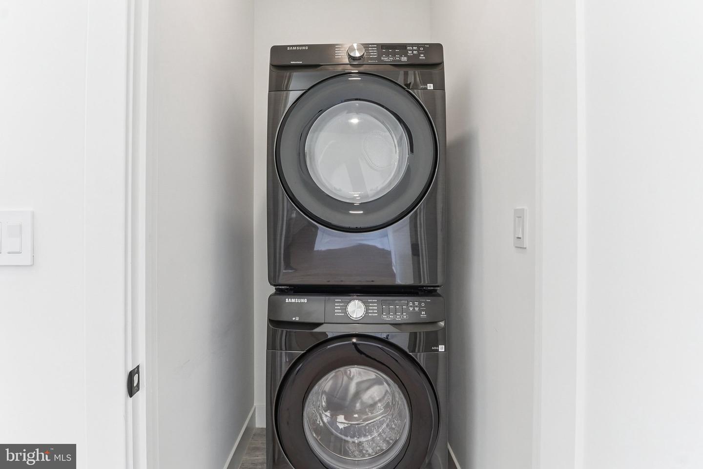 7927 ASHBORO DR, ALEXANDRIA, Virginia 22309, 5 Bedrooms Bedrooms, ,5 BathroomsBathrooms,Residential,For sale,7927 ASHBORO DR,VAFX2263234 MLS # VAFX2263234 7927 ASHBORO DR, ALEXANDRIA, Virginia 22309, 5 Bedrooms Bedrooms, ,5 BathroomsBathrooms,Residential,For sale,7927 ASHBORO DR,VAFX2263234 MLS # VAFX2263234