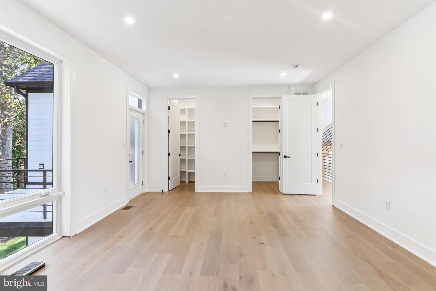 7927 ASHBORO DR, ALEXANDRIA, Virginia 22309, 5 Bedrooms Bedrooms, ,5 BathroomsBathrooms,Residential,For sale,7927 ASHBORO DR,VAFX2263234 MLS # VAFX2263234 7927 ASHBORO DR, ALEXANDRIA, Virginia 22309, 5 Bedrooms Bedrooms, ,5 BathroomsBathrooms,Residential,For sale,7927 ASHBORO DR,VAFX2263234 MLS # VAFX2263234