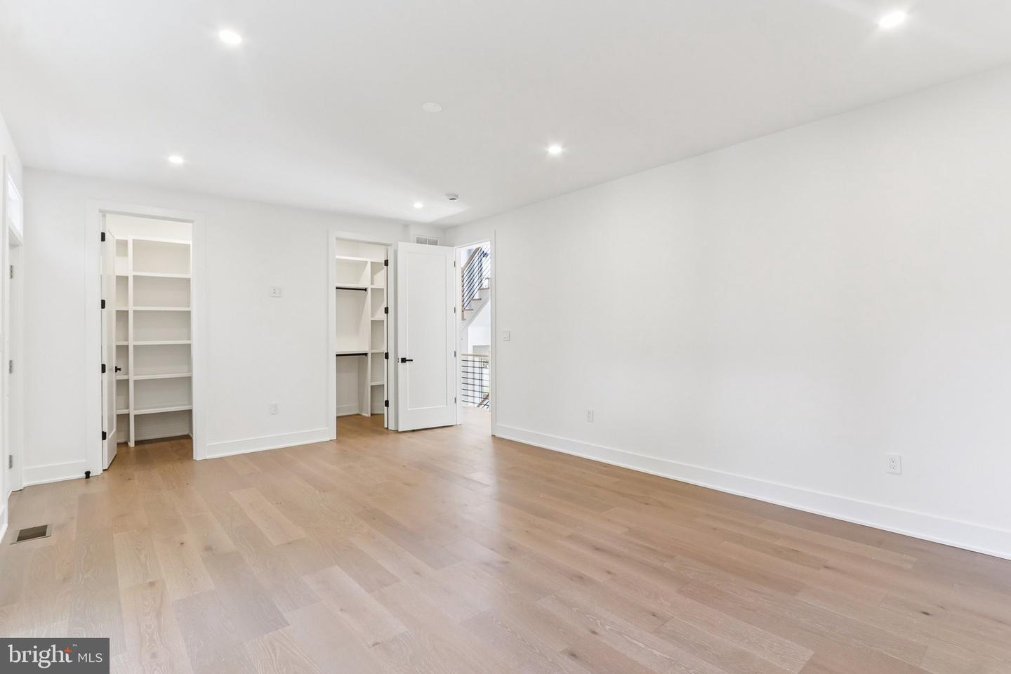 7927 ASHBORO DR, ALEXANDRIA, Virginia 22309, 5 Bedrooms Bedrooms, ,5 BathroomsBathrooms,Residential,For sale,7927 ASHBORO DR,VAFX2263234 MLS # VAFX2263234 7927 ASHBORO DR, ALEXANDRIA, Virginia 22309, 5 Bedrooms Bedrooms, ,5 BathroomsBathrooms,Residential,For sale,7927 ASHBORO DR,VAFX2263234 MLS # VAFX2263234