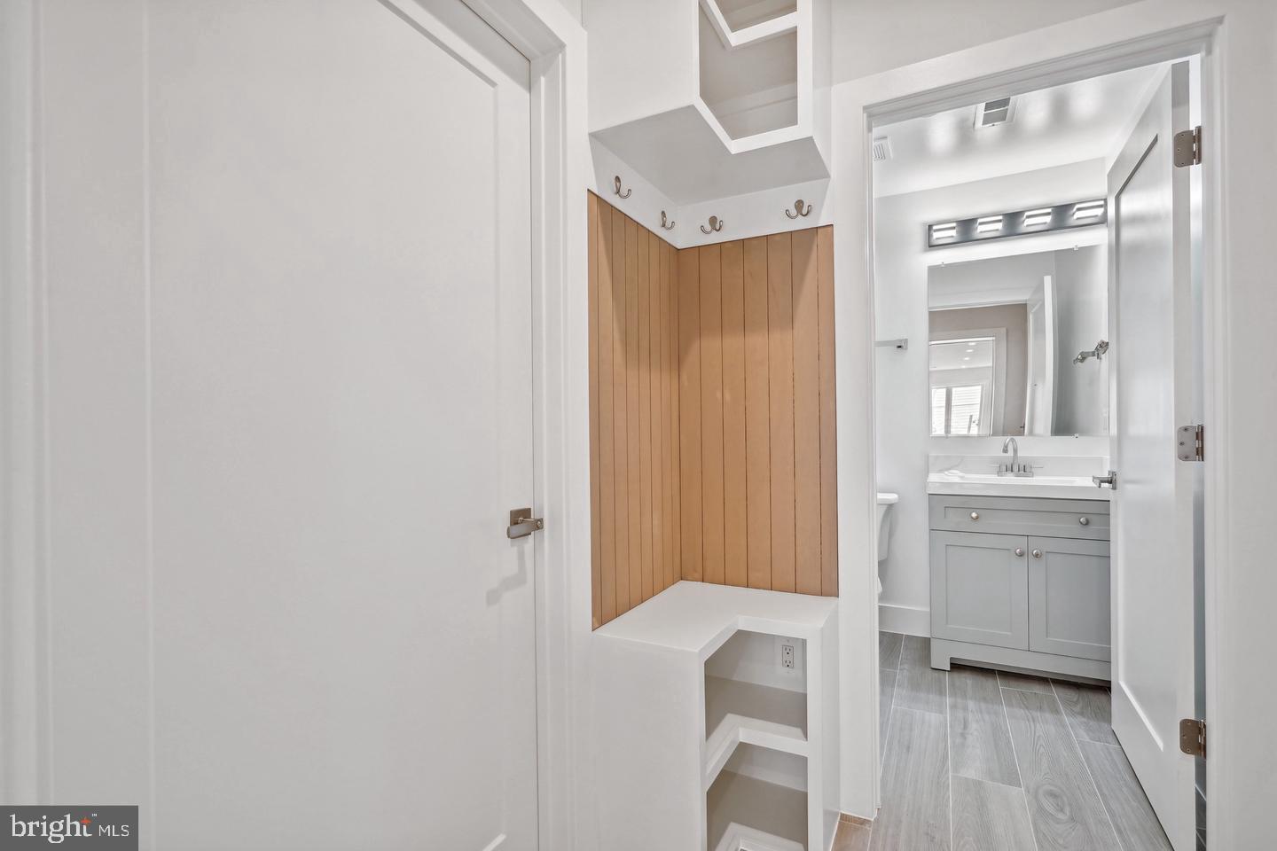 7927 ASHBORO DR, ALEXANDRIA, Virginia 22309, 5 Bedrooms Bedrooms, ,5 BathroomsBathrooms,Residential,For sale,7927 ASHBORO DR,VAFX2263234 MLS # VAFX2263234