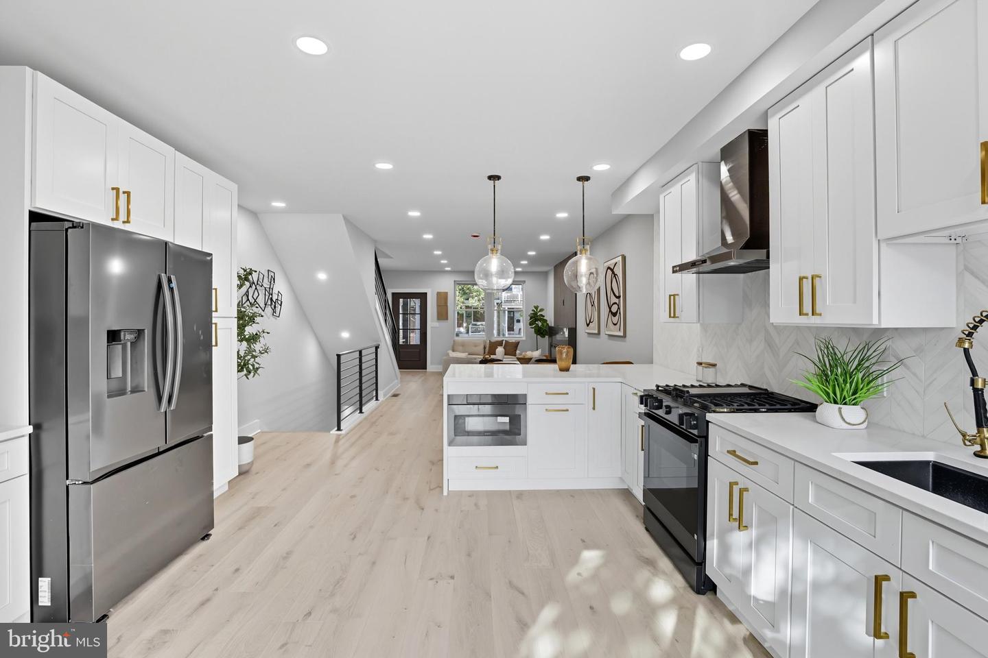 5229 5TH ST NW, WASHINGTON, District Of Columbia 20011, 4 Bedrooms Bedrooms, ,4 BathroomsBathrooms,Residential,For sale,5229 5TH ST NW,DCDC2217048 MLS # DCDC2217048