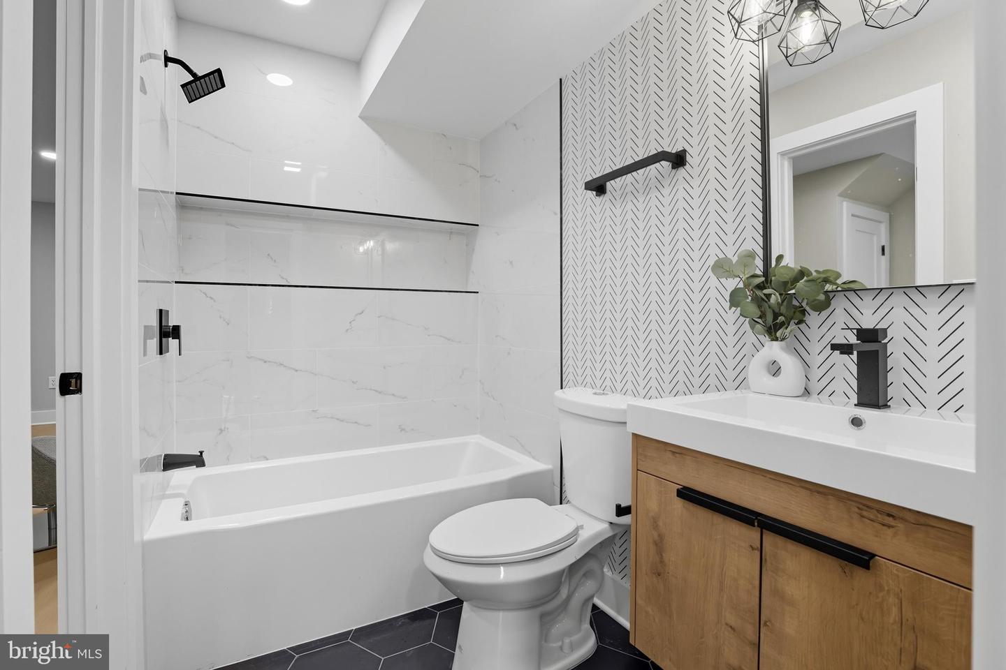 5229 5TH ST NW, WASHINGTON, District Of Columbia 20011, 4 Bedrooms Bedrooms, ,4 BathroomsBathrooms,Residential,For sale,5229 5TH ST NW,DCDC2217048 MLS # DCDC2217048