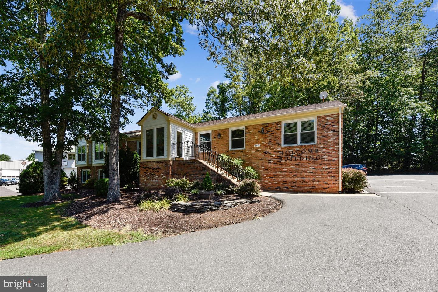 210 SKYLINE RD, LOCUST GROVE, Virginia 22508, 3 Bedrooms Bedrooms, 7 Rooms Rooms,2 BathroomsBathrooms,Residential,For sale,210 SKYLINE RD,VAOR2010602 MLS # VAOR2010602