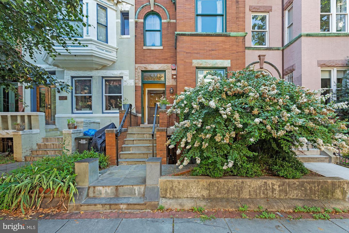 1713 18TH ST NW #B, WASHINGTON, District Of Columbia 20009, 2 Bedrooms Bedrooms, ,1 BathroomBathrooms,Residential,For sale,1713 18TH ST NW #B,DCDC2217372 MLS # DCDC2217372