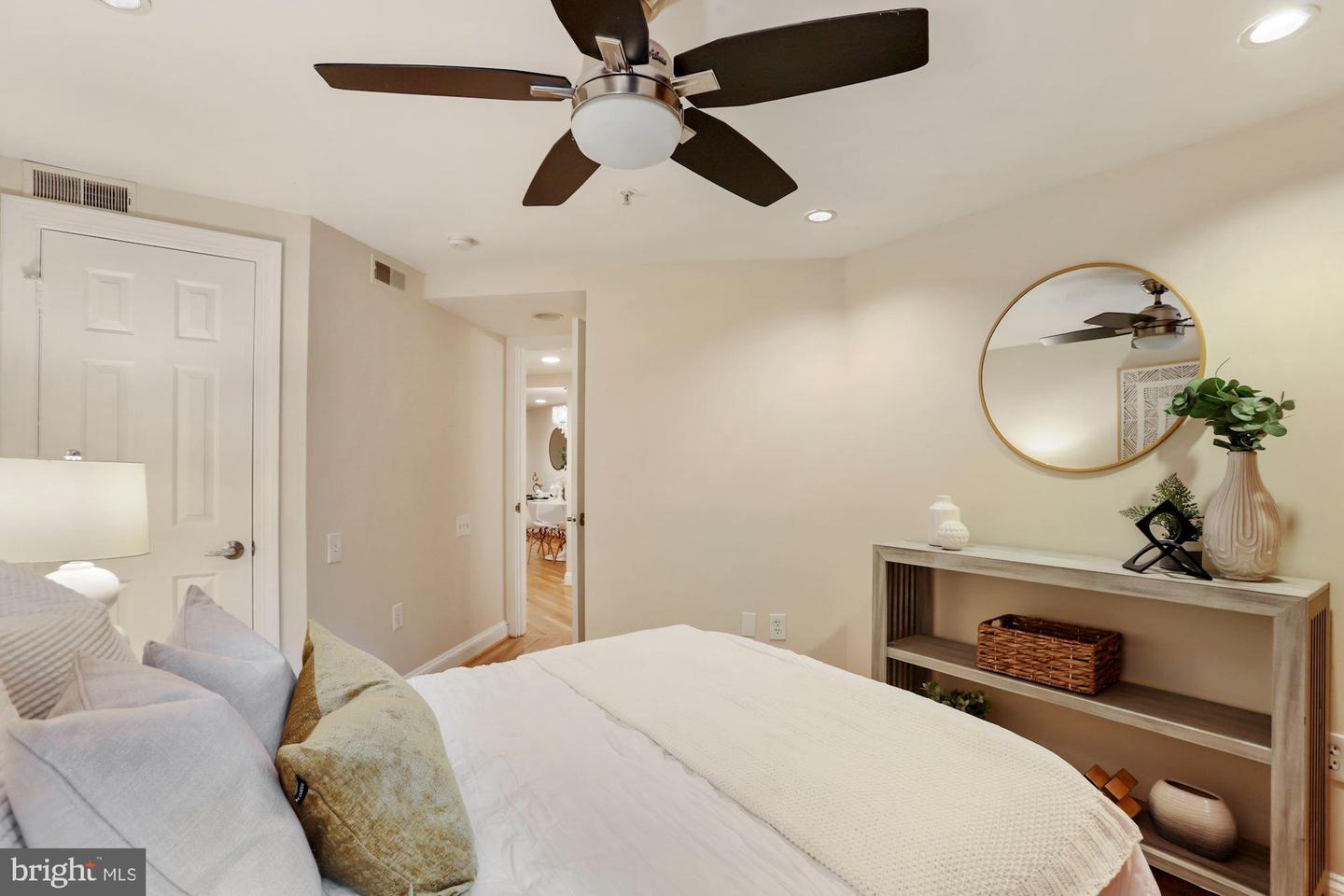 1713 18TH ST NW #B, WASHINGTON, District Of Columbia 20009, 2 Bedrooms Bedrooms, ,1 BathroomBathrooms,Residential,For sale,1713 18TH ST NW #B,DCDC2217372 MLS # DCDC2217372