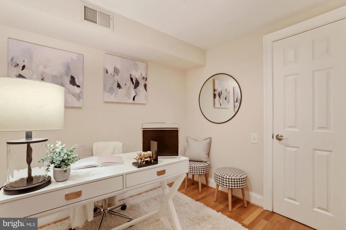 1713 18TH ST NW #B, WASHINGTON, District Of Columbia 20009, 2 Bedrooms Bedrooms, ,1 BathroomBathrooms,Residential,For sale,1713 18TH ST NW #B,DCDC2217372 MLS # DCDC2217372
