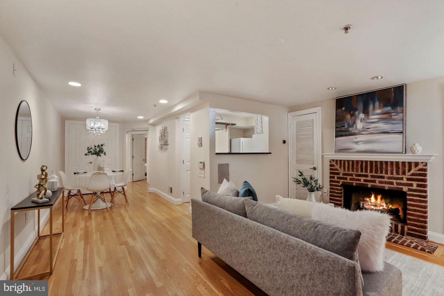 1713 18TH ST NW #B, WASHINGTON, District Of Columbia 20009, 2 Bedrooms Bedrooms, ,1 BathroomBathrooms,Residential,For sale,1713 18TH ST NW #B,DCDC2217372 MLS # DCDC2217372