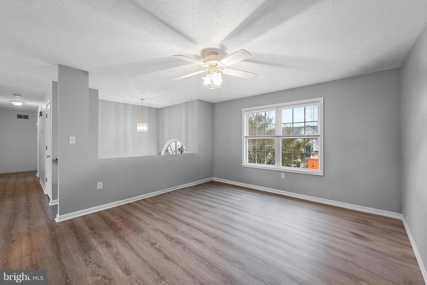 290 GREEN ST, WINCHESTER, Virginia 22601, 4 Bedrooms Bedrooms, ,3 BathroomsBathrooms,Residential,For sale,290 GREEN ST,VAWI2008996 MLS # VAWI2008996