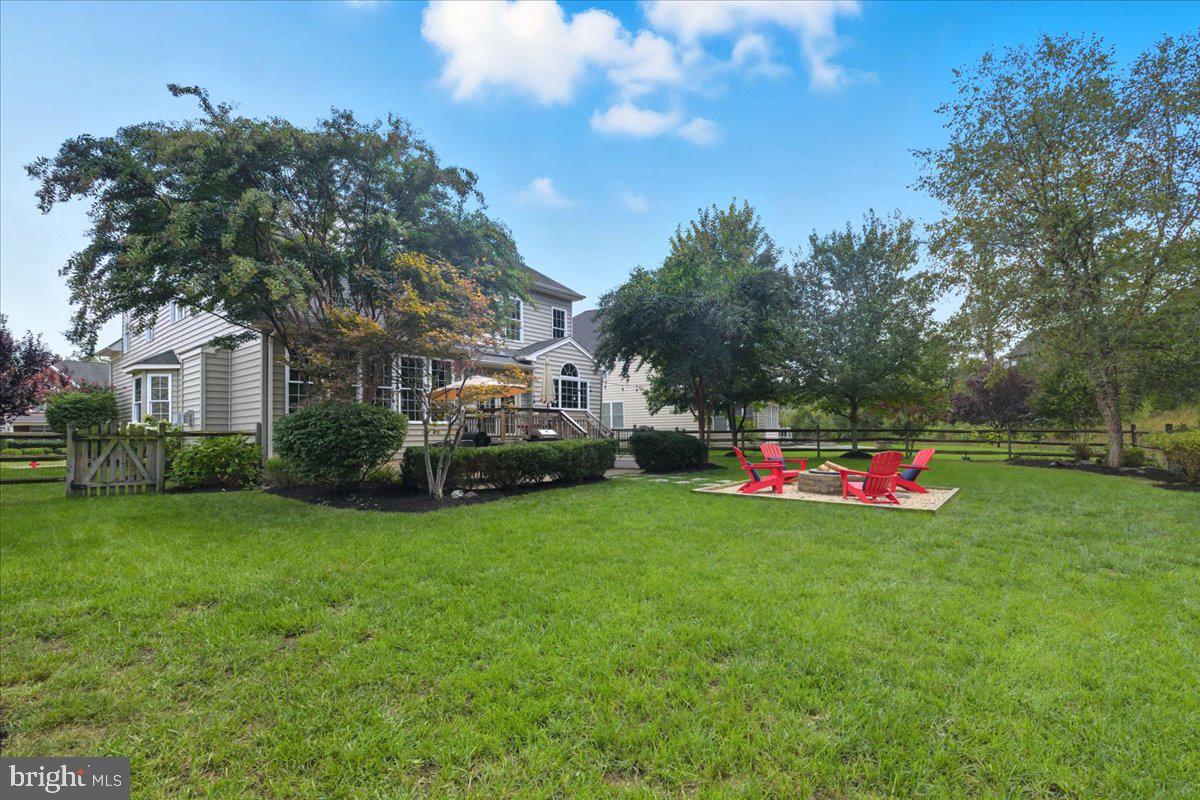 42276 MAGISTRATE CT, CHANTILLY, Virginia 20152, 4 Bedrooms Bedrooms, ,3 BathroomsBathrooms,Residential,For sale,42276 MAGISTRATE CT,VALO2105762 MLS # VALO2105762