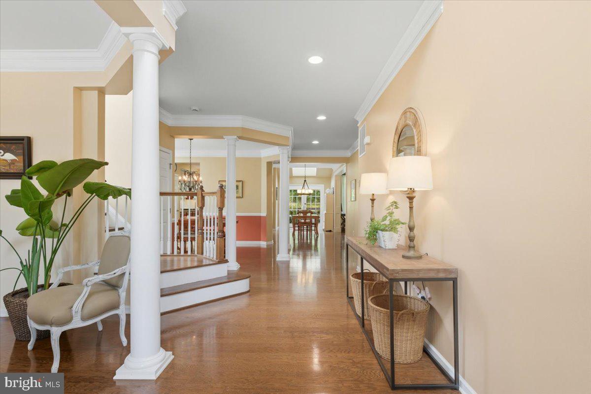 42276 MAGISTRATE CT, CHANTILLY, Virginia 20152, 4 Bedrooms Bedrooms, ,3 BathroomsBathrooms,Residential,For sale,42276 MAGISTRATE CT,VALO2105762 MLS # VALO2105762