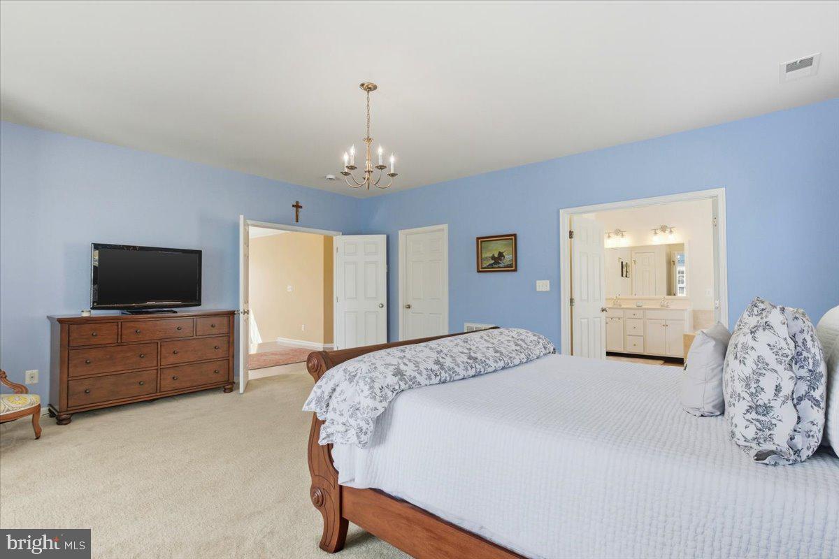 42276 MAGISTRATE CT, CHANTILLY, Virginia 20152, 4 Bedrooms Bedrooms, ,3 BathroomsBathrooms,Residential,For sale,42276 MAGISTRATE CT,VALO2105762 MLS # VALO2105762