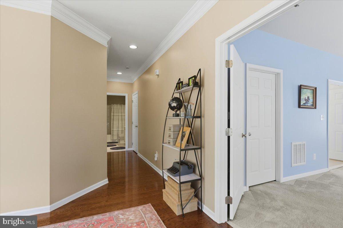 42276 MAGISTRATE CT, CHANTILLY, Virginia 20152, 4 Bedrooms Bedrooms, ,3 BathroomsBathrooms,Residential,For sale,42276 MAGISTRATE CT,VALO2105762 MLS # VALO2105762