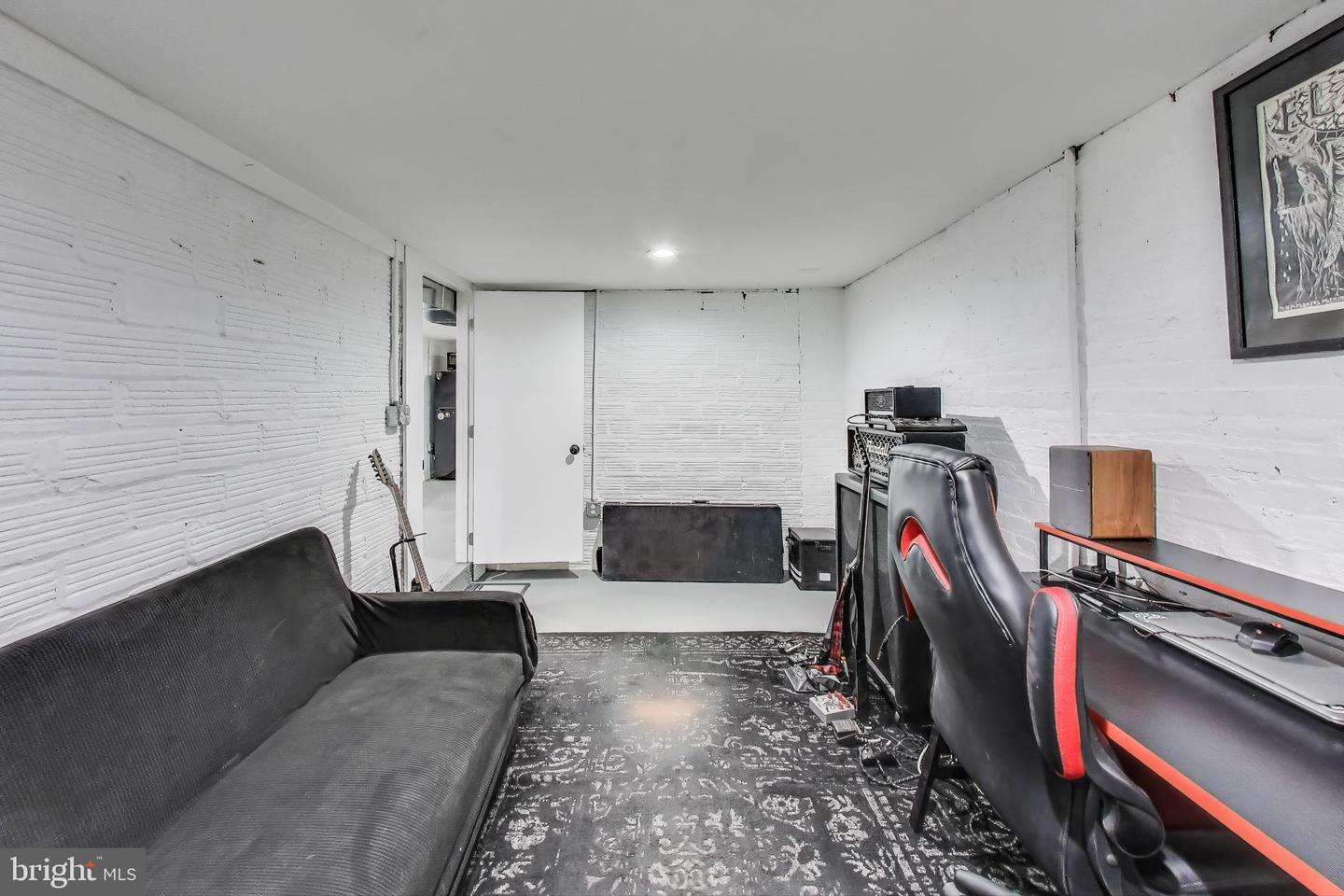 917 HAMLIN ST NE, WASHINGTON, District Of Columbia 20017, 3 Bedrooms Bedrooms, ,2 BathroomsBathrooms,Residential,For sale,917 HAMLIN ST NE,DCDC2220412 MLS # DCDC2220412