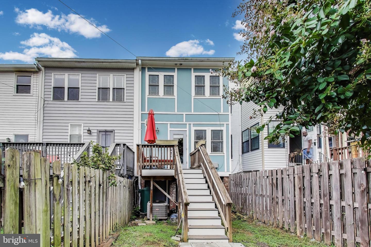 917 HAMLIN ST NE, WASHINGTON, District Of Columbia 20017, 3 Bedrooms Bedrooms, ,2 BathroomsBathrooms,Residential,For sale,917 HAMLIN ST NE,DCDC2220412 MLS # DCDC2220412