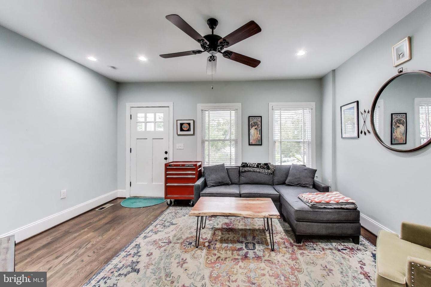 917 HAMLIN ST NE, WASHINGTON, District Of Columbia 20017, 3 Bedrooms Bedrooms, ,2 BathroomsBathrooms,Residential,For sale,917 HAMLIN ST NE,DCDC2220412 MLS # DCDC2220412
