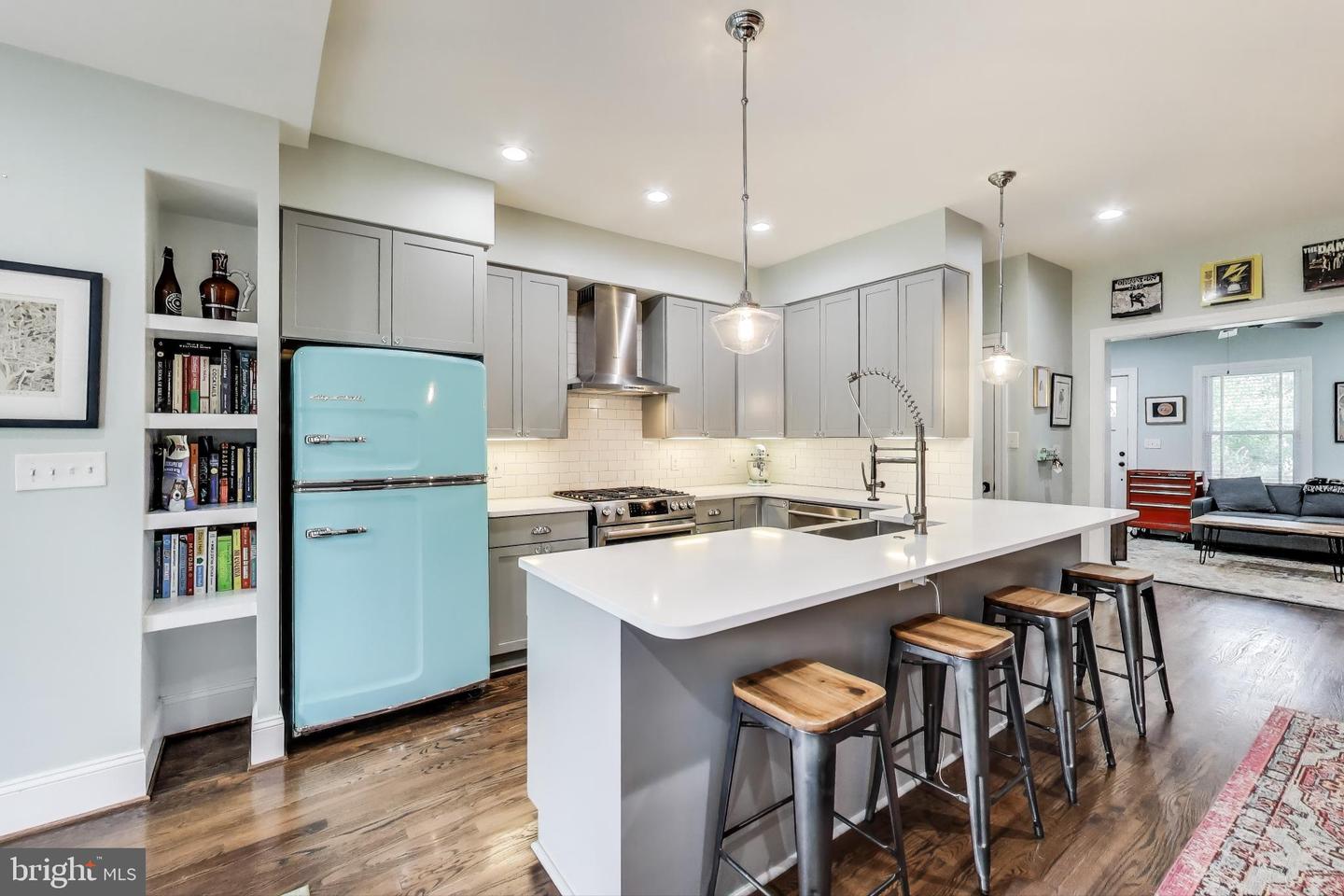 917 HAMLIN ST NE, WASHINGTON, District Of Columbia 20017, 3 Bedrooms Bedrooms, ,2 BathroomsBathrooms,Residential,For sale,917 HAMLIN ST NE,DCDC2220412 MLS # DCDC2220412