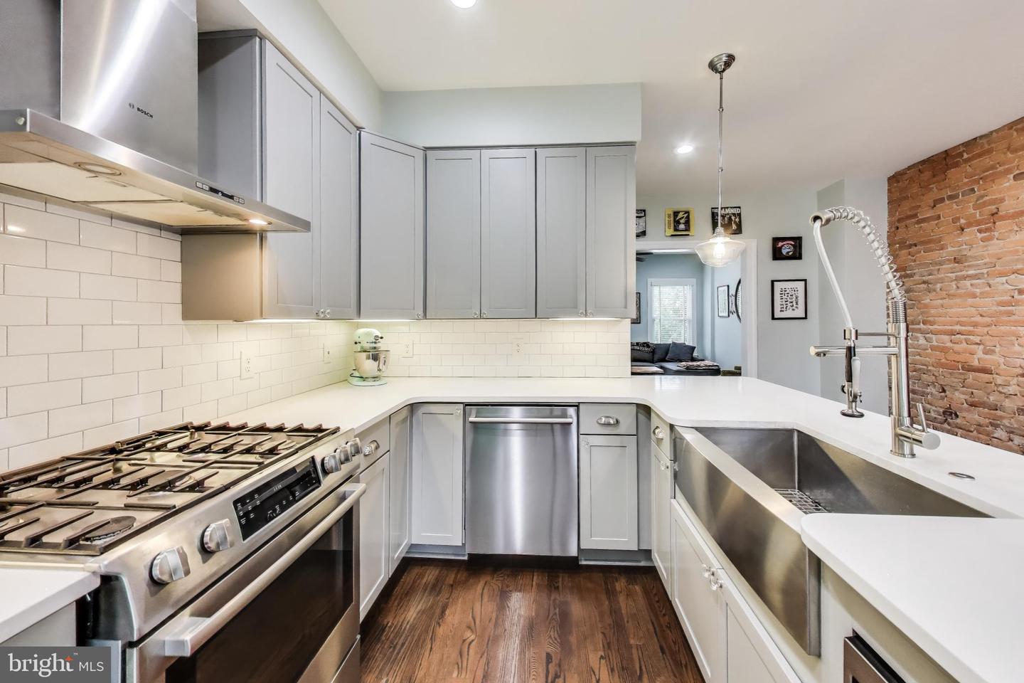 917 HAMLIN ST NE, WASHINGTON, District Of Columbia 20017, 3 Bedrooms Bedrooms, ,2 BathroomsBathrooms,Residential,For sale,917 HAMLIN ST NE,DCDC2220412 MLS # DCDC2220412