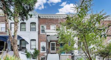 917 HAMLIN ST NE, WASHINGTON, District Of Columbia 20017, 3 Bedrooms Bedrooms, ,2 BathroomsBathrooms,Residential,For sale,917 HAMLIN ST NE,DCDC2220412 MLS # DCDC2220412
