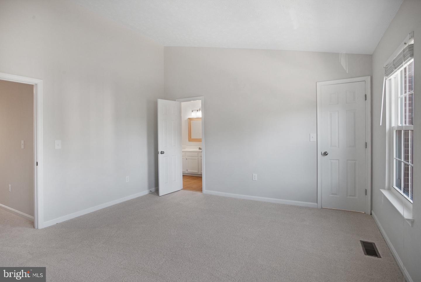 412 W PARK DR, STAFFORD, Virginia 22554, 3 Bedrooms Bedrooms, ,2 BathroomsBathrooms,Residential,For sale,412 W PARK DR,VAST2042450 MLS # VAST2042450