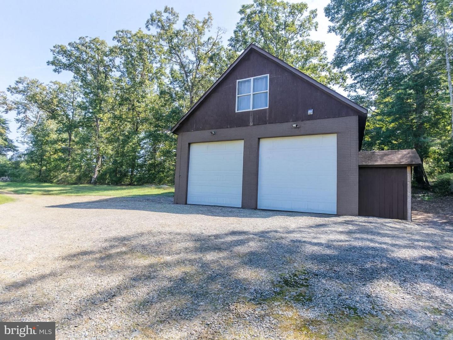 13290 KINGS HWY, KING GEORGE, Virginia 22485, 3 Bedrooms Bedrooms, ,2 BathroomsBathrooms,Residential,For sale,13290 KINGS HWY,VAKG2006970 MLS # VAKG2006970