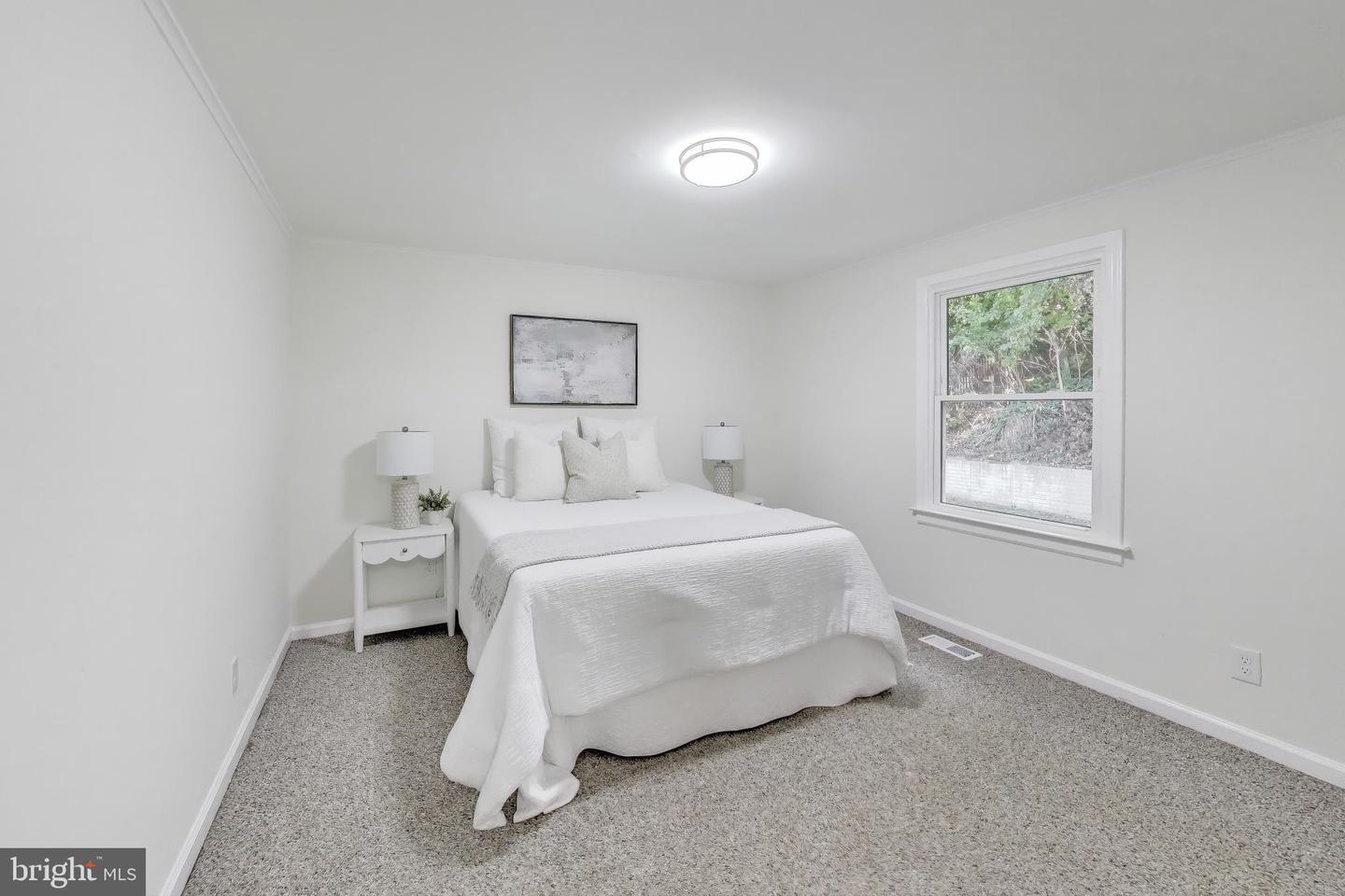 18905 RED OAK LN, TRIANGLE, Virginia 22172, 5 Bedrooms Bedrooms, ,3 BathroomsBathrooms,Residential,For sale,18905 RED OAK LN,VAPW2103430 MLS # VAPW2103430
