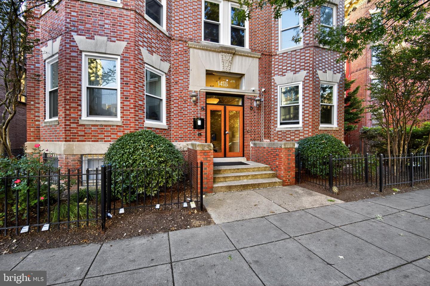1418 W ST NW #202, WASHINGTON, District Of Columbia 20009, 1 Bedroom Bedrooms, ,1 BathroomBathrooms,Residential,For sale,1418 W ST NW #202,DCDC2221120 MLS # DCDC2221120