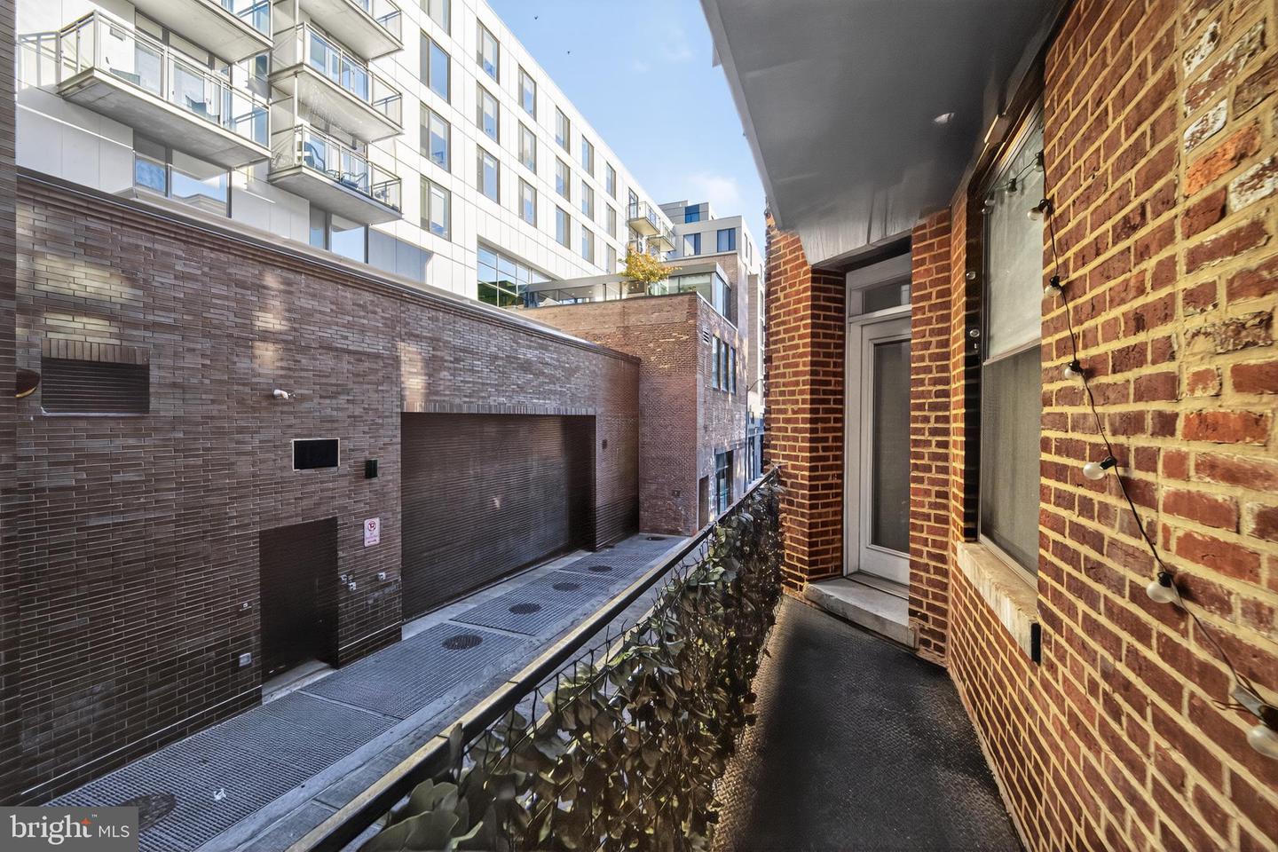 1418 W ST NW #202, WASHINGTON, District Of Columbia 20009, 1 Bedroom Bedrooms, ,1 BathroomBathrooms,Residential,For sale,1418 W ST NW #202,DCDC2221120 MLS # DCDC2221120