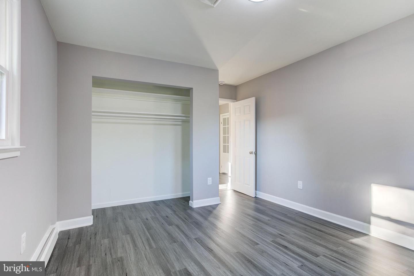 3817 CLAREMONT LN, DALE CITY, Virginia 22193, 4 Bedrooms Bedrooms, 7 Rooms Rooms,2 BathroomsBathrooms,Residential,For sale,3817 CLAREMONT LN,VAPW2103750 MLS # VAPW2103750