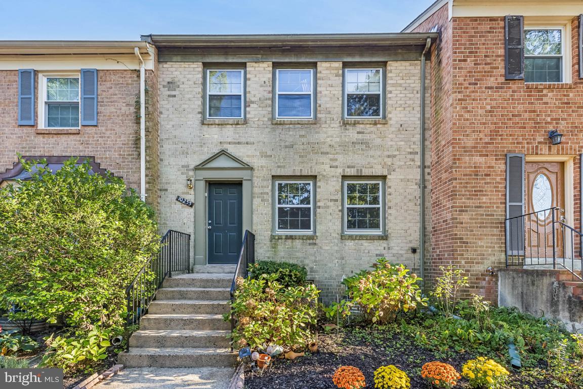 10255 BRADDOCK RD, FAIRFAX, Virginia 22032, 3 Bedrooms Bedrooms, ,2 BathroomsBathrooms,Residential,For sale,10255 BRADDOCK RD,VAFX2266302 MLS # VAFX2266302