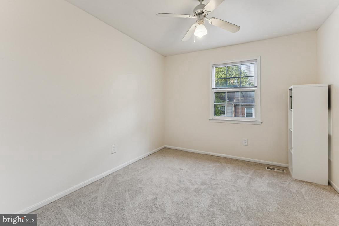 10255 BRADDOCK RD, FAIRFAX, Virginia 22032, 3 Bedrooms Bedrooms, ,2 BathroomsBathrooms,Residential,For sale,10255 BRADDOCK RD,VAFX2266302 MLS # VAFX2266302