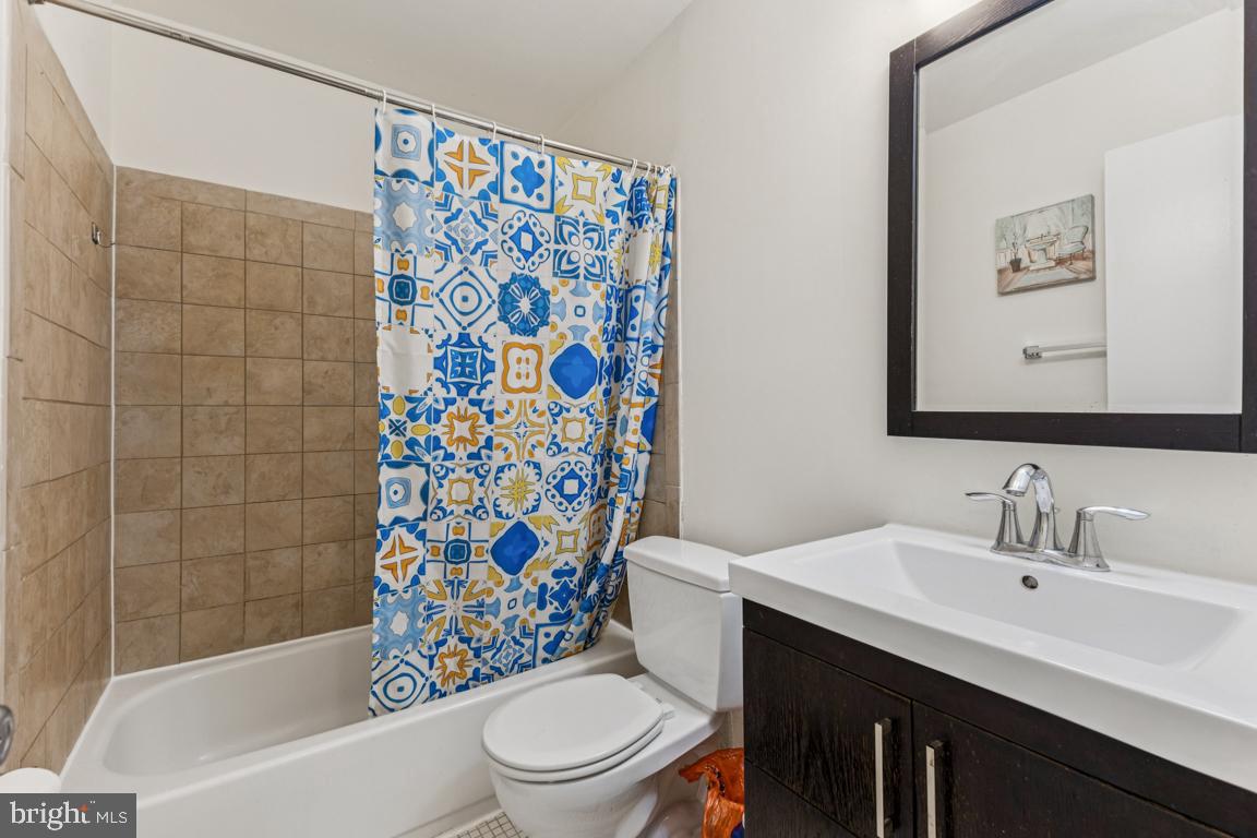 10255 BRADDOCK RD, FAIRFAX, Virginia 22032, 3 Bedrooms Bedrooms, ,2 BathroomsBathrooms,Residential,For sale,10255 BRADDOCK RD,VAFX2266302 MLS # VAFX2266302