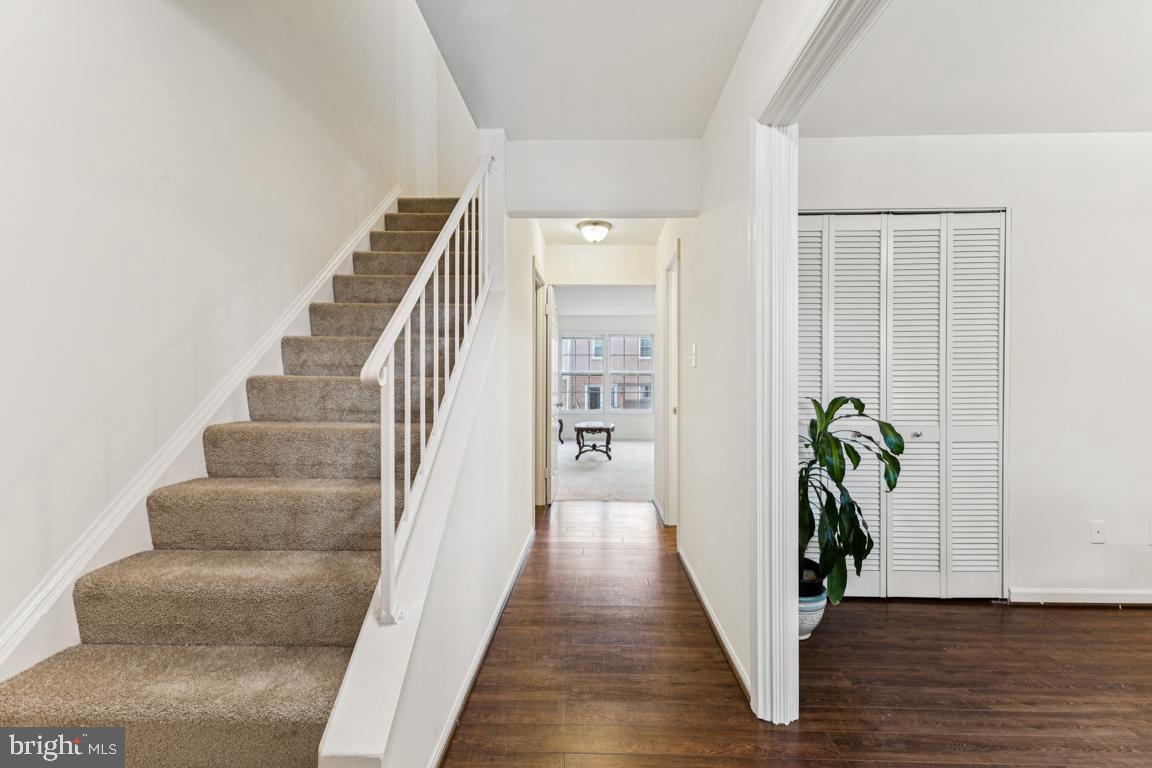 10255 BRADDOCK RD, FAIRFAX, Virginia 22032, 3 Bedrooms Bedrooms, ,2 BathroomsBathrooms,Residential,For sale,10255 BRADDOCK RD,VAFX2266302 MLS # VAFX2266302