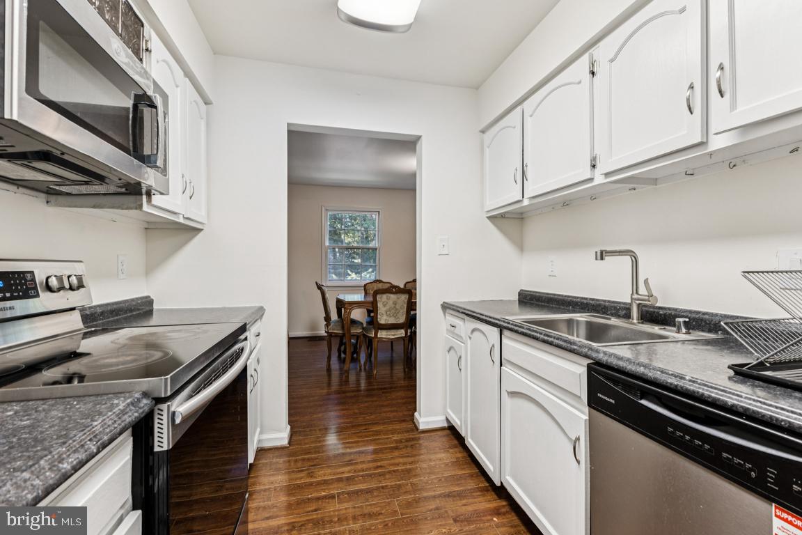 10255 BRADDOCK RD, FAIRFAX, Virginia 22032, 3 Bedrooms Bedrooms, ,2 BathroomsBathrooms,Residential,For sale,10255 BRADDOCK RD,VAFX2266302 MLS # VAFX2266302
