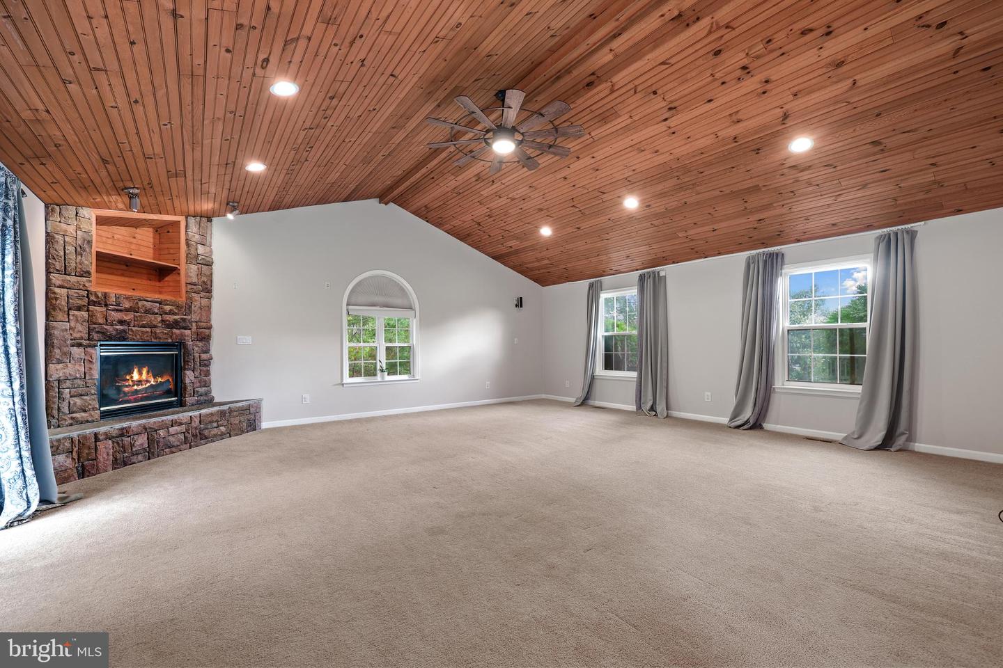 1317 BROOKE RD, FREDERICKSBURG, Virginia 22405, 3 Bedrooms Bedrooms, ,2 BathroomsBathrooms,Residential,For sale,1317 BROOKE RD,VAST2042616 MLS # VAST2042616