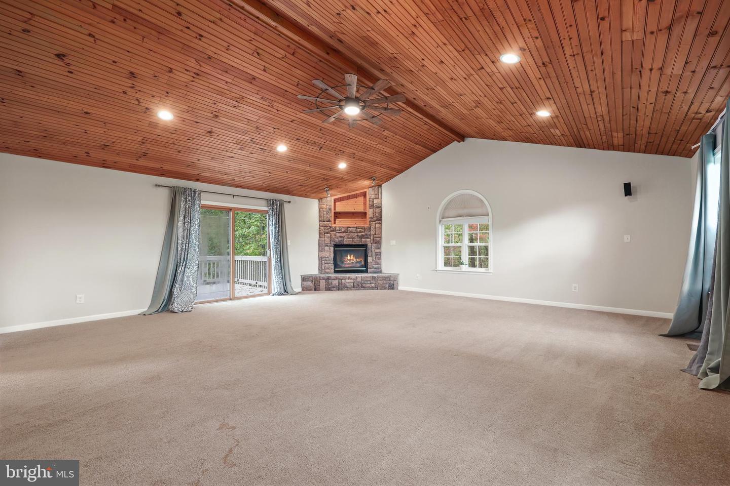 1317 BROOKE RD, FREDERICKSBURG, Virginia 22405, 3 Bedrooms Bedrooms, ,2 BathroomsBathrooms,Residential,For sale,1317 BROOKE RD,VAST2042616 MLS # VAST2042616